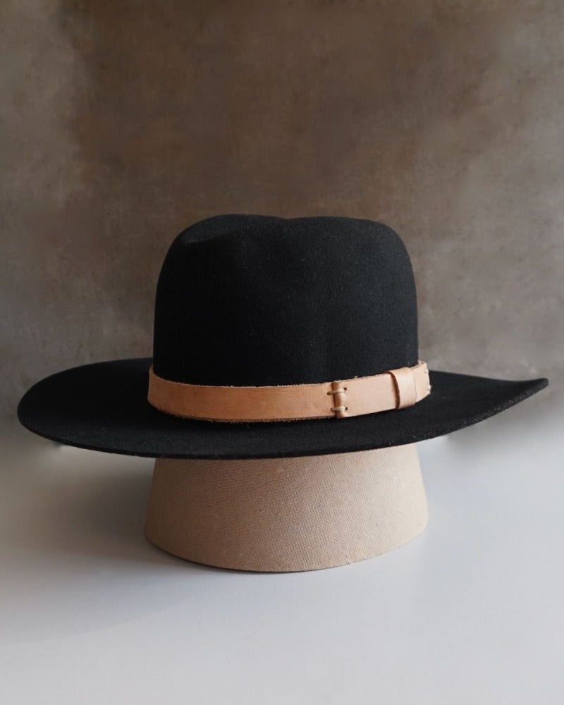 MATEA HAT