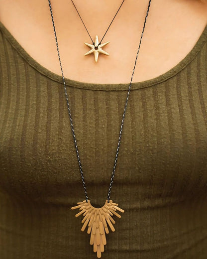 LARGE STAR NECKLACE