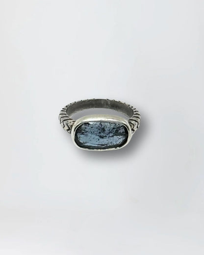 BLUE KYANITE COBRA RING