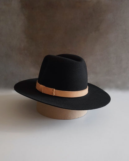 MATEA HAT