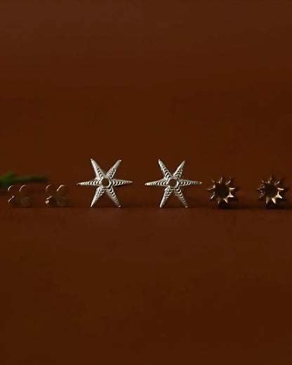 STAR EARRINGS