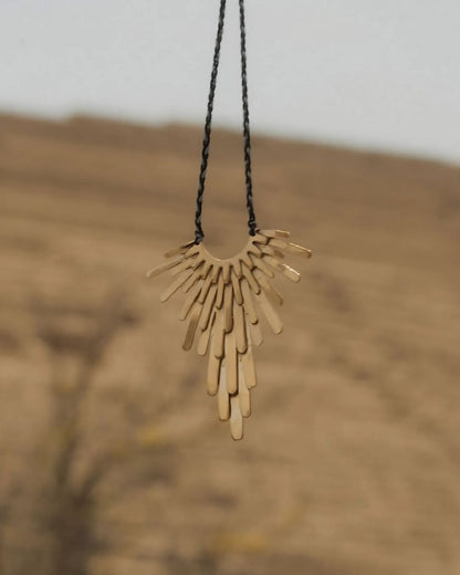 LONG WING NECKLACE