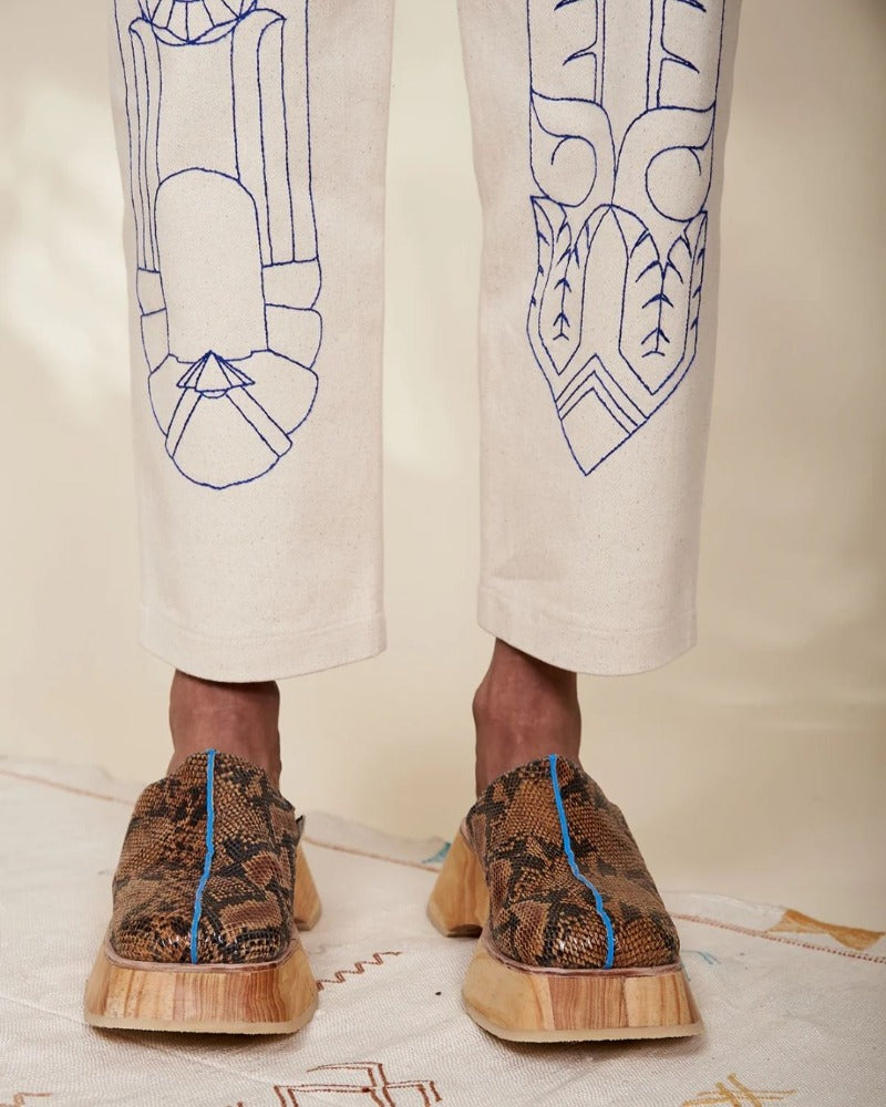 SLACK H EAGLE EMBROIDERY PANTS