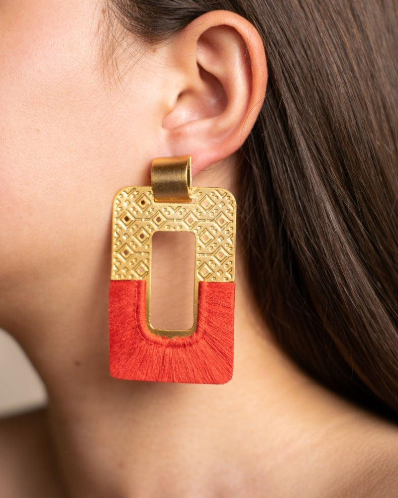 TAUTAN EARRINGS